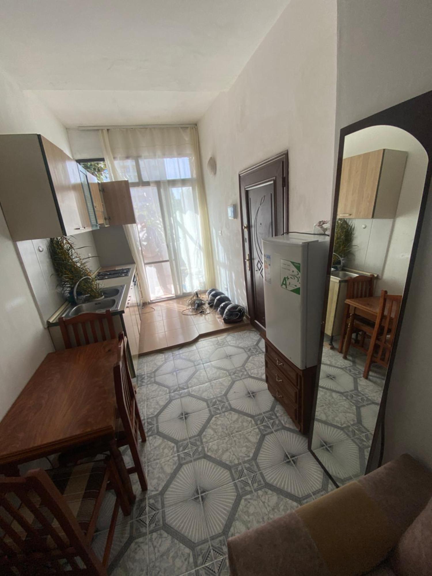Lovely 2-Bedroom With Greenery View Durrës Zewnętrze zdjęcie